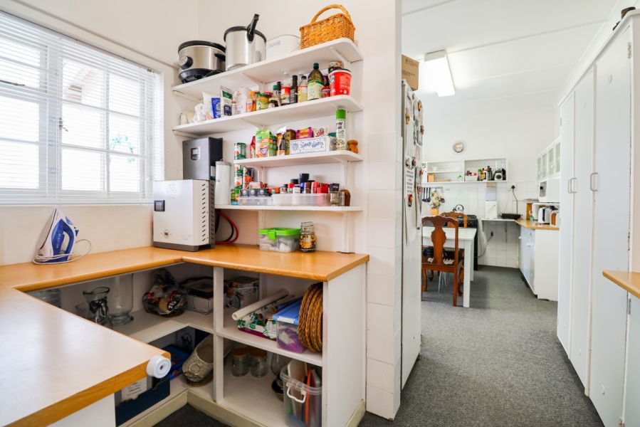 5 Bedroom Property for Sale in Paradise Western Cape